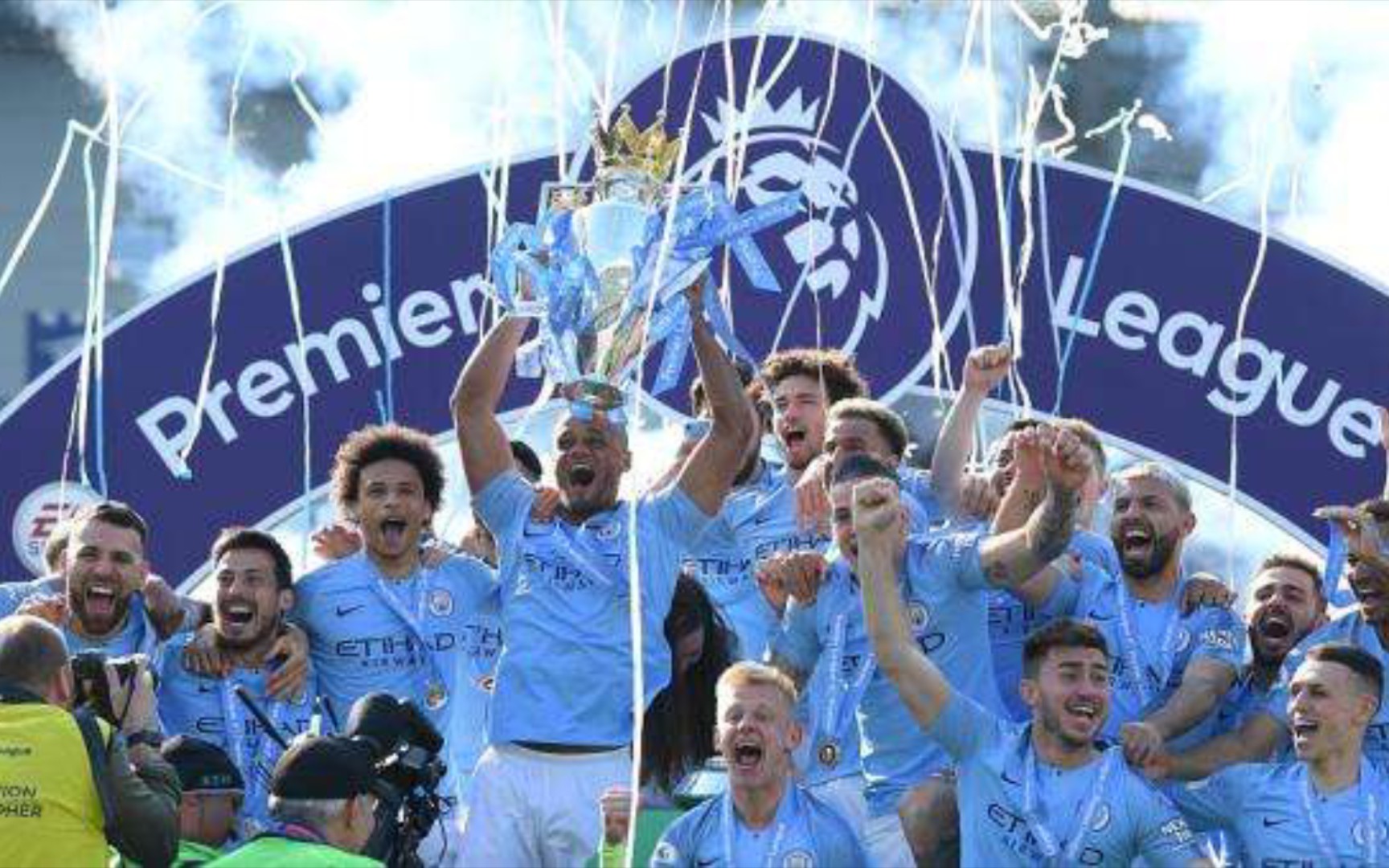 但在百慕大 但在百慕大